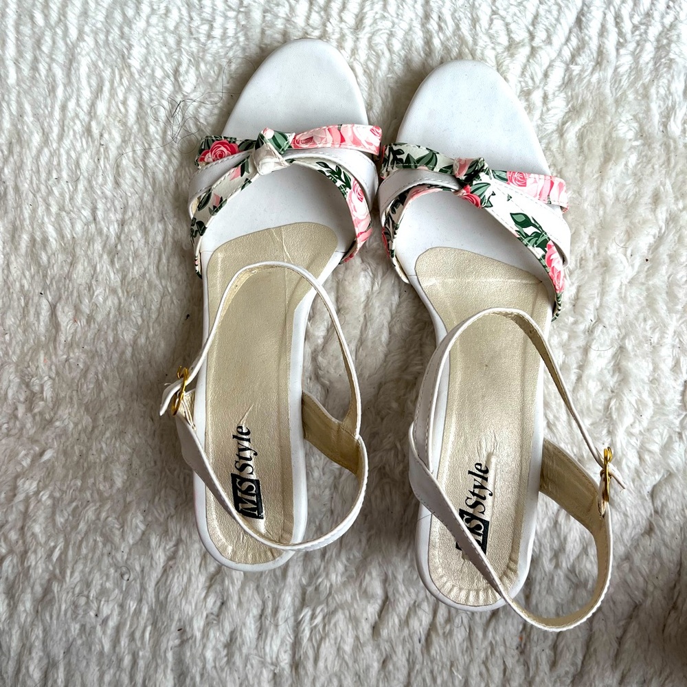Cute flowery white sandals